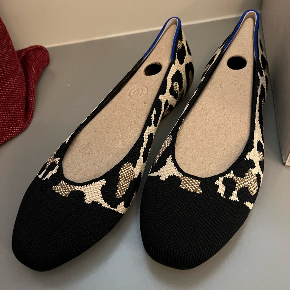 Rothy’s Desert Cat Mary Janes flats size 8 new!